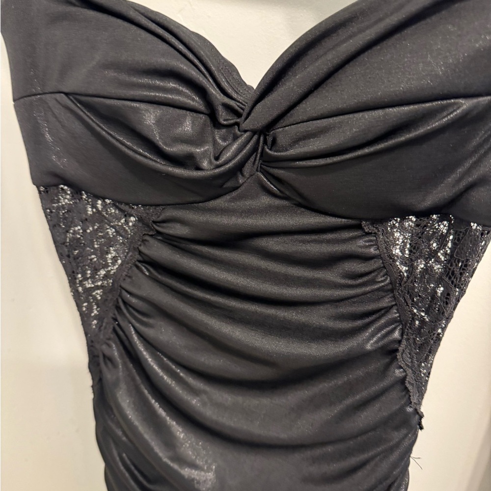 Bebe Silhouette Lace cutout Cocktail Dress